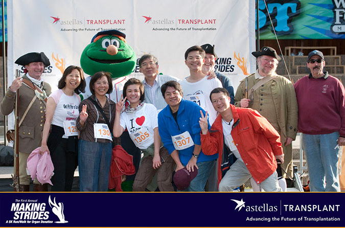 028_Making_Strides_Groups_2009